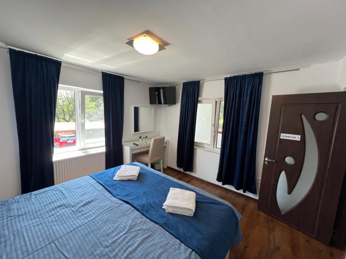 Accommodation Casa Luca Хорезу Экстерьер фото