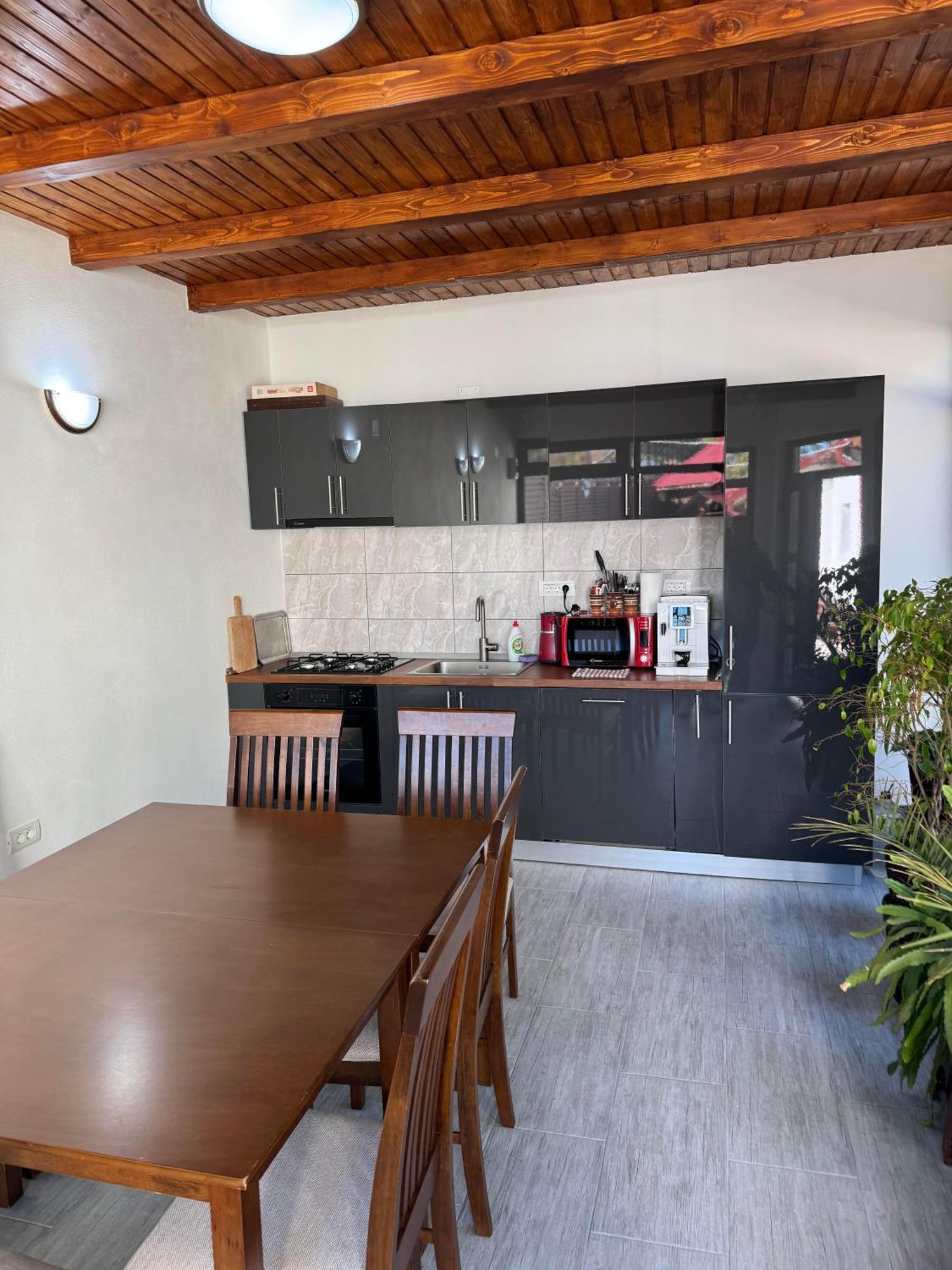 Accommodation Casa Luca Хорезу Экстерьер фото